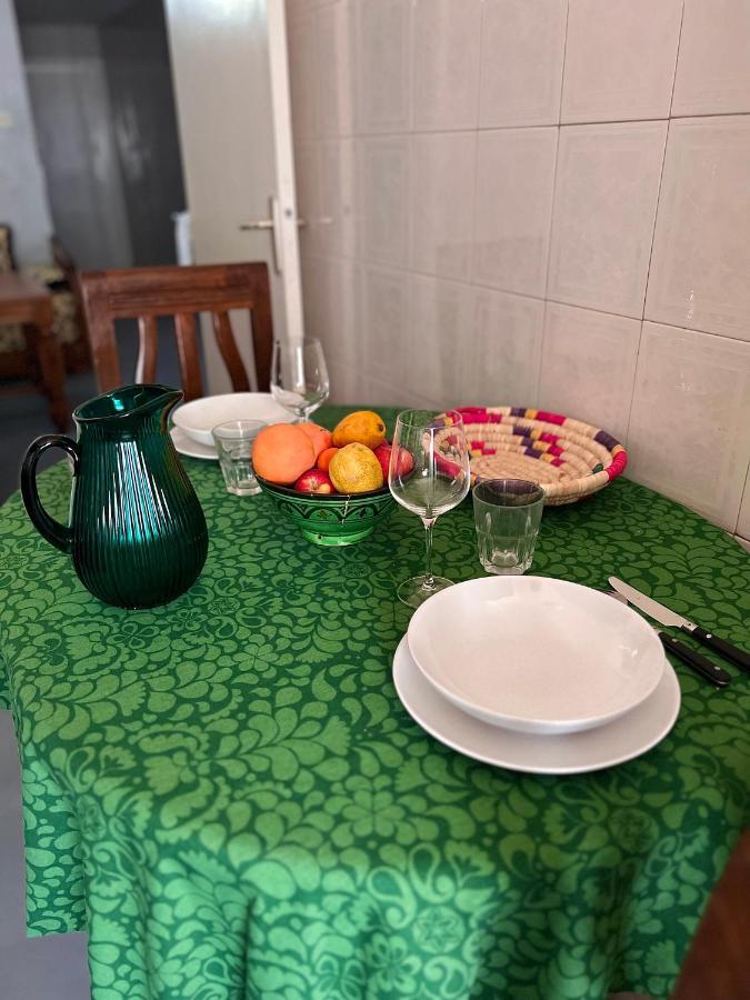 Bed & Breakfast In Designer Appartement Casablanca Eksteriør billede